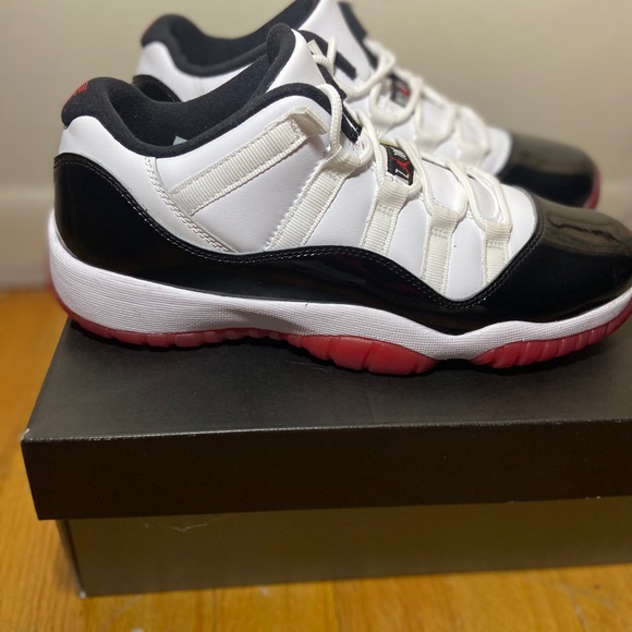 Jordan Other - Jordan 11 low concord size 7